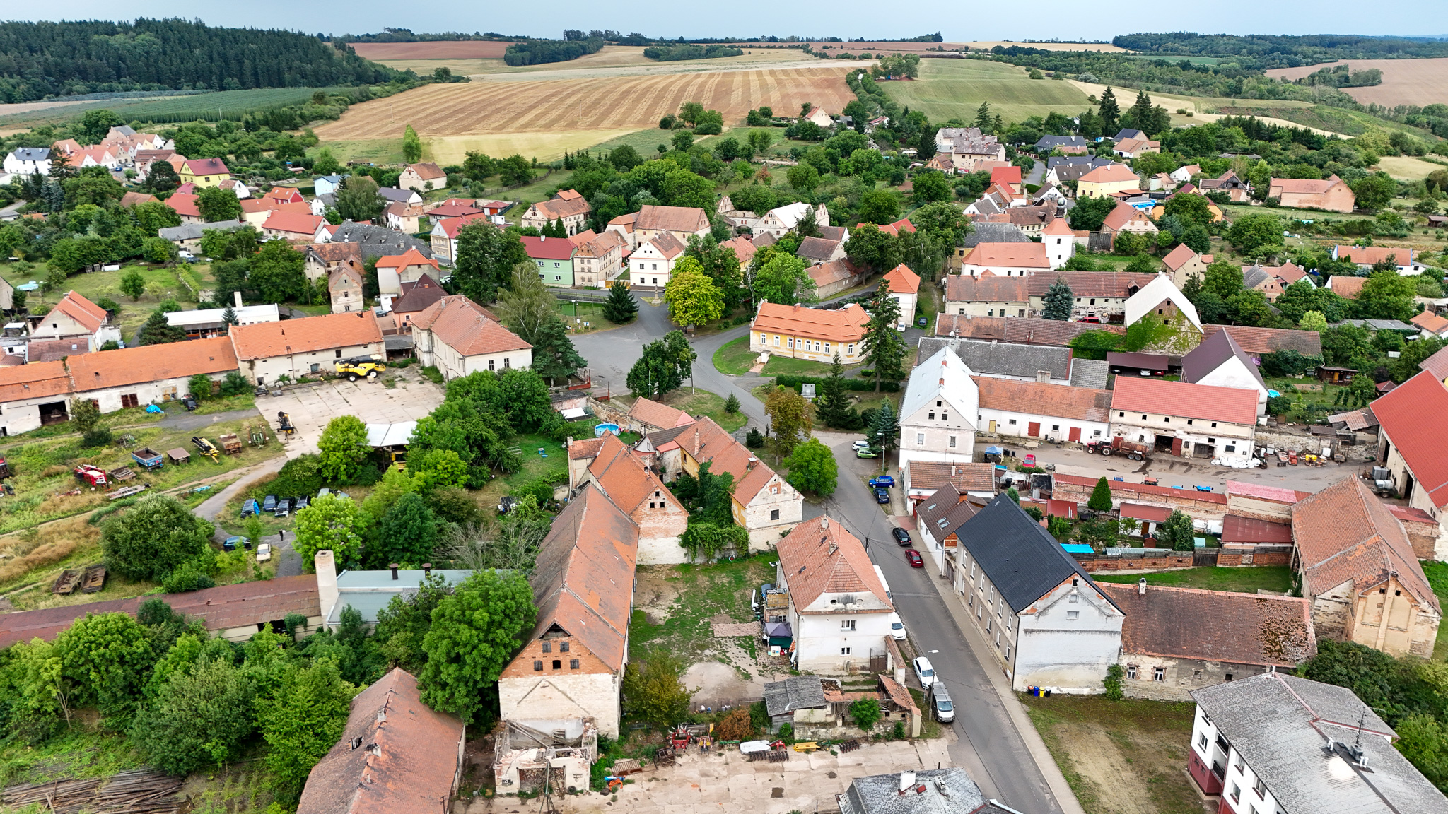 Obec Želeč